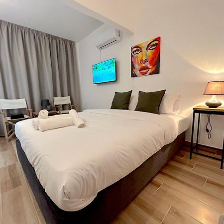 Queen Regina Suites By Platform 357 Нікосія Екстер'єр фото